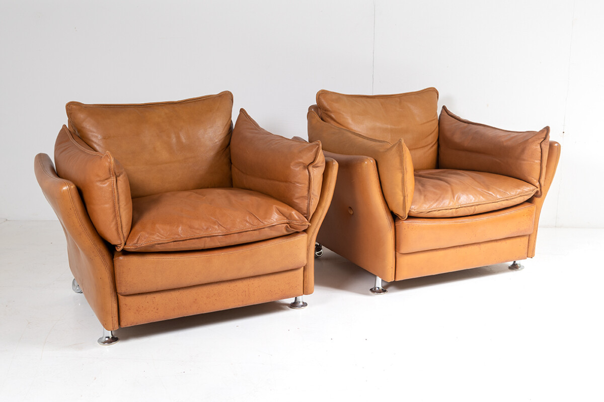 Mid-Century Modern 1980s Pair of Danish Svend Skipper Tan Leather Club Armchairs