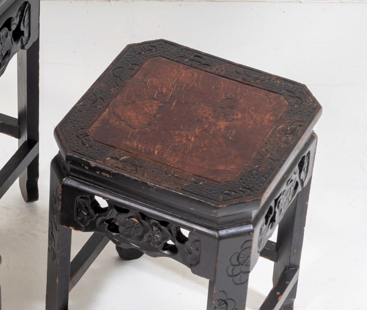 Decorative Ebonised Japanese Nest of Tables | Plant Stands - Set of 3 - Image 13