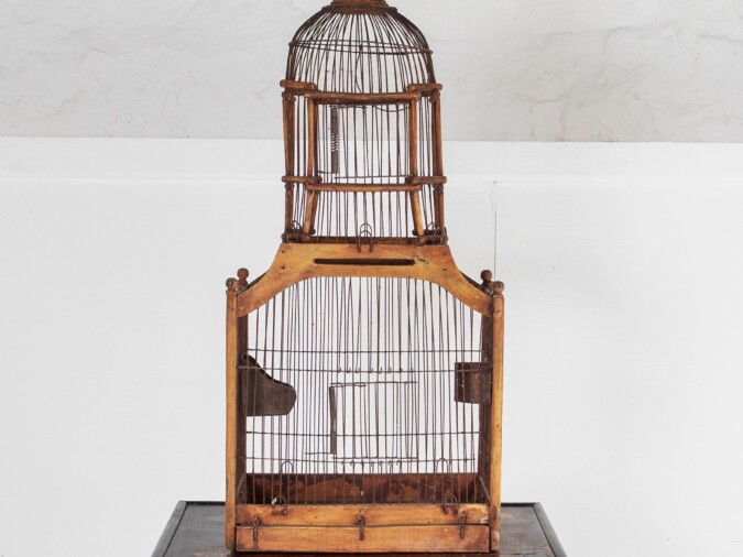 Fine Quality Decorative Antique Wooden Wirework Dome Shaped Bird Cage