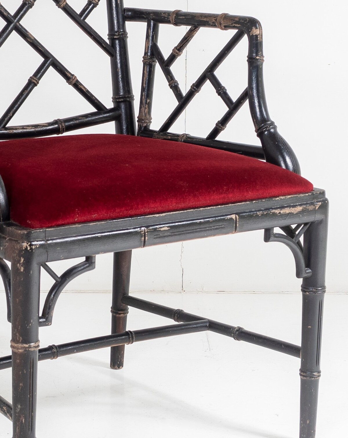 Ebonised Faux Bamboo Chinese Chippendale Style Chair with Red Velvet Seat - Image 8
