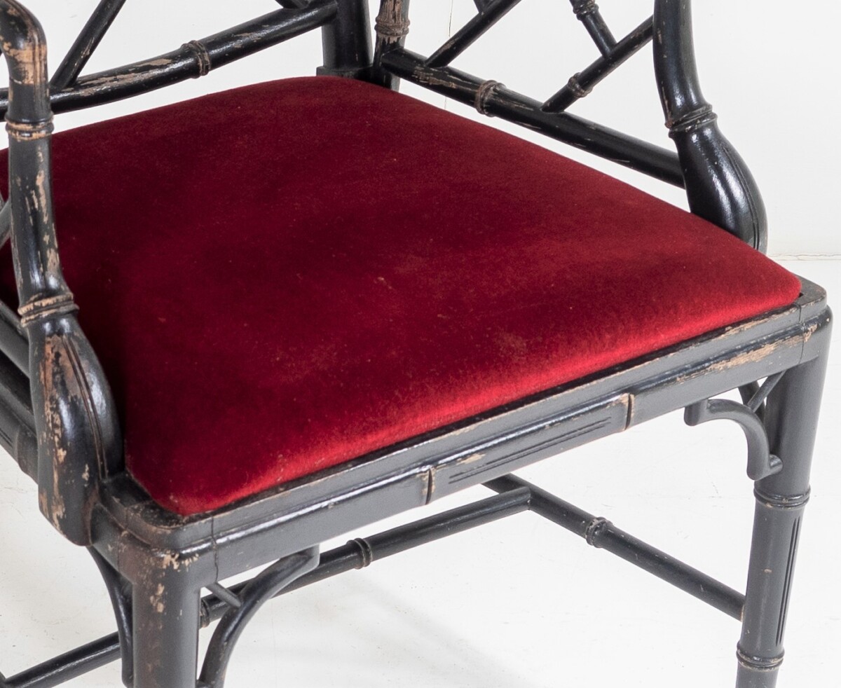 Ebonised Faux Bamboo Chinese Chippendale Style Chair with Red Velvet Seat - Image 4