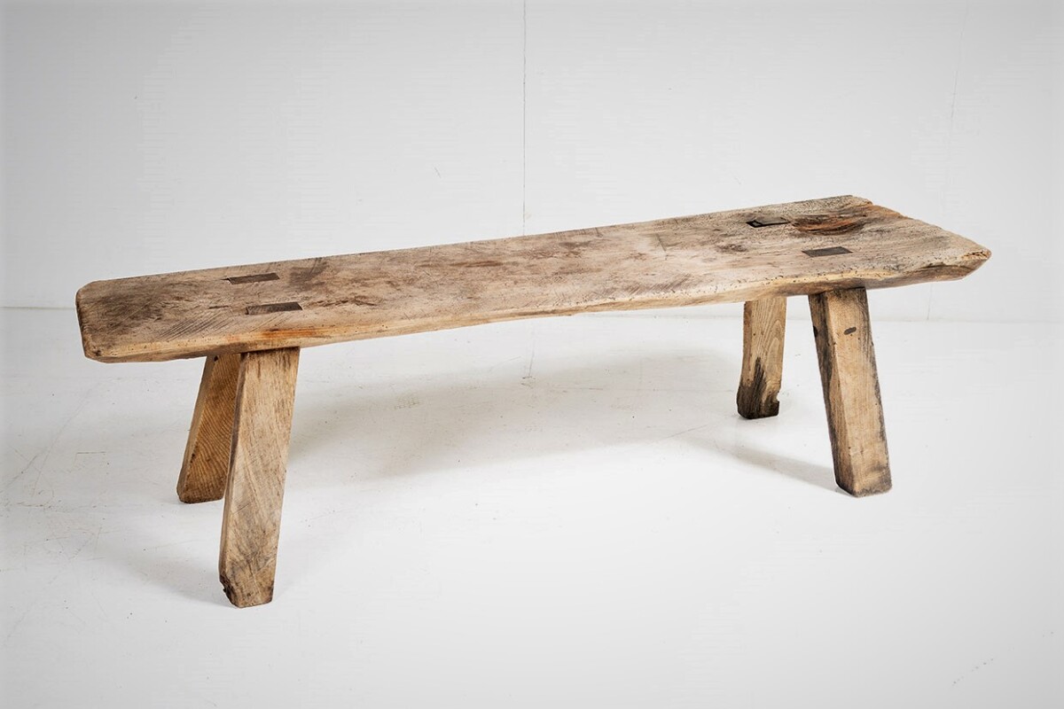 Welsh 19th Century Authentic 5ft Long Elm Pig Bench of Superb Character - Image 3