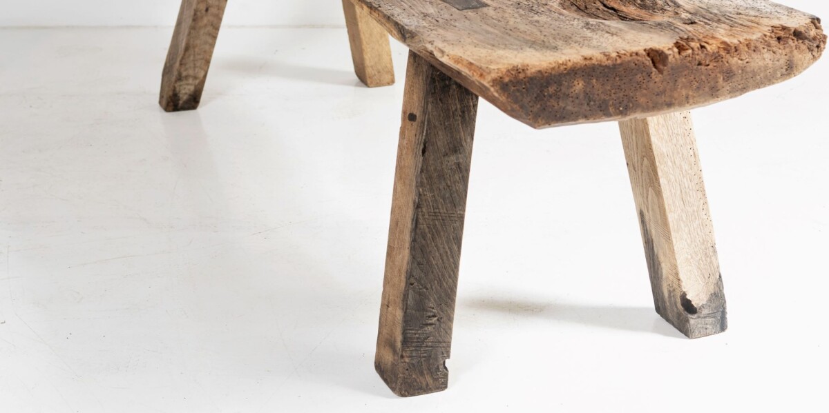 Welsh 19th Century Authentic 5ft Long Elm Pig Bench of Superb Character - Image 6