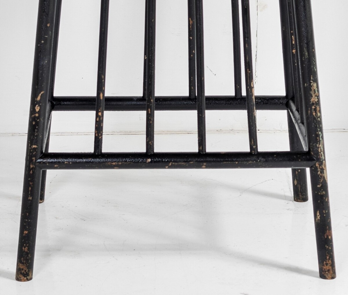 1920s Bamboo Style Ebonised Oriental Japanned Occasional Side Table - Image 7