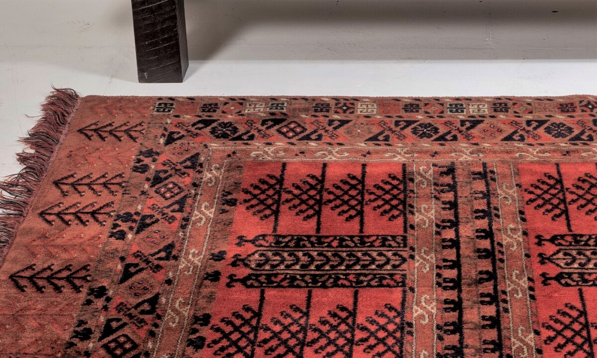 Excellent Vintage Soft Wool Tribal Oriental Rug with Earthy Red Orange Tones - Image 5