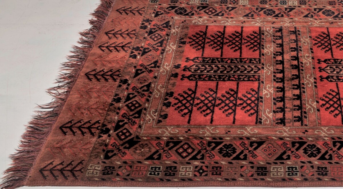 Excellent Vintage Soft Wool Tribal Oriental Rug with Earthy Red Orange Tones - Image 3