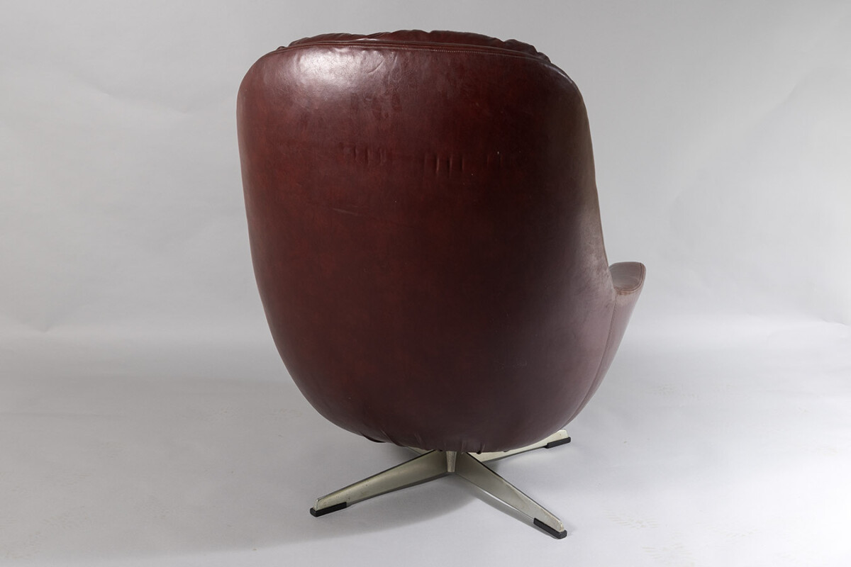 A Mid Century 1960s Swivel Egg Chair in Brown Faux Leather - Image 9
