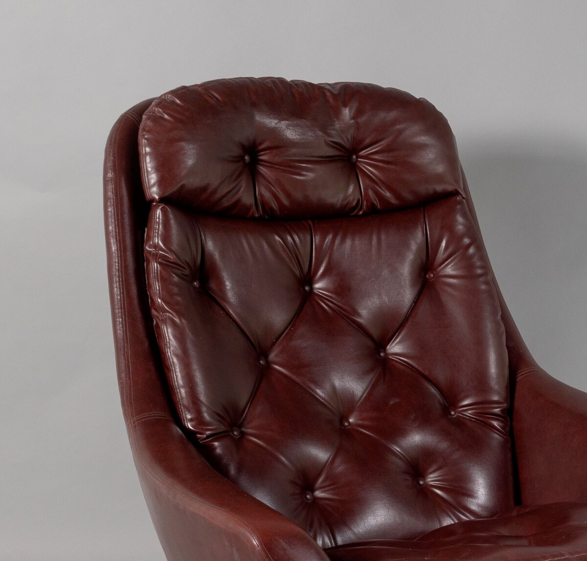 A Mid Century 1960s Swivel Egg Chair in Brown Faux Leather - Image 4