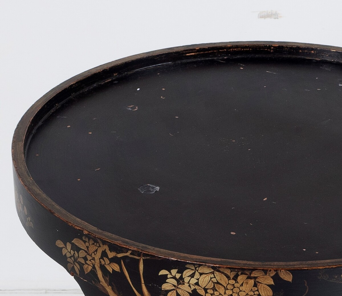 Antique Oriental Chinoiserie Ebonised and Gilt Circular Japanese Occasional Side Table - Image 10