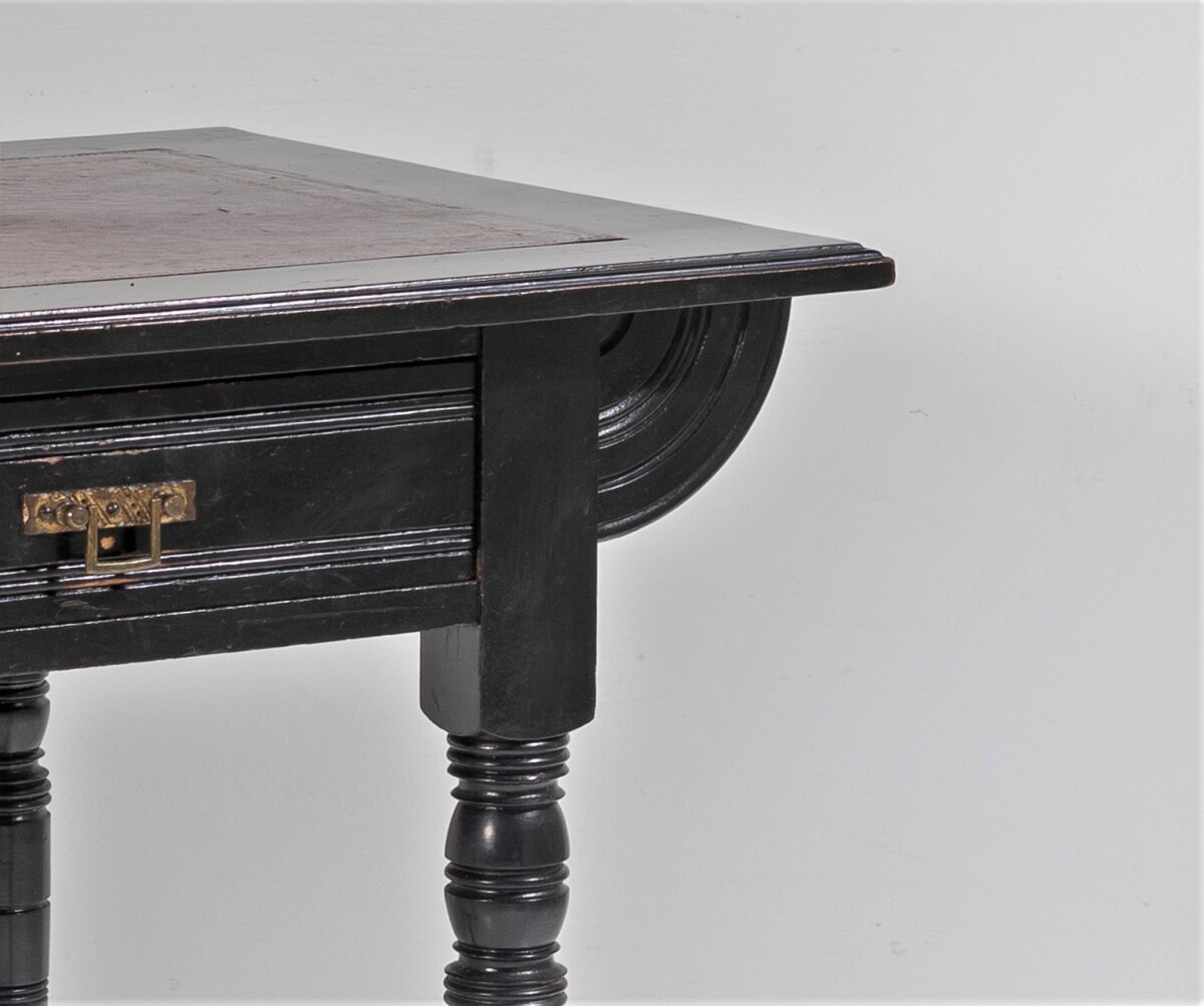 Small 19thC Aesthetic Movement Ebonised Leather Top Writing Desk - Image 2