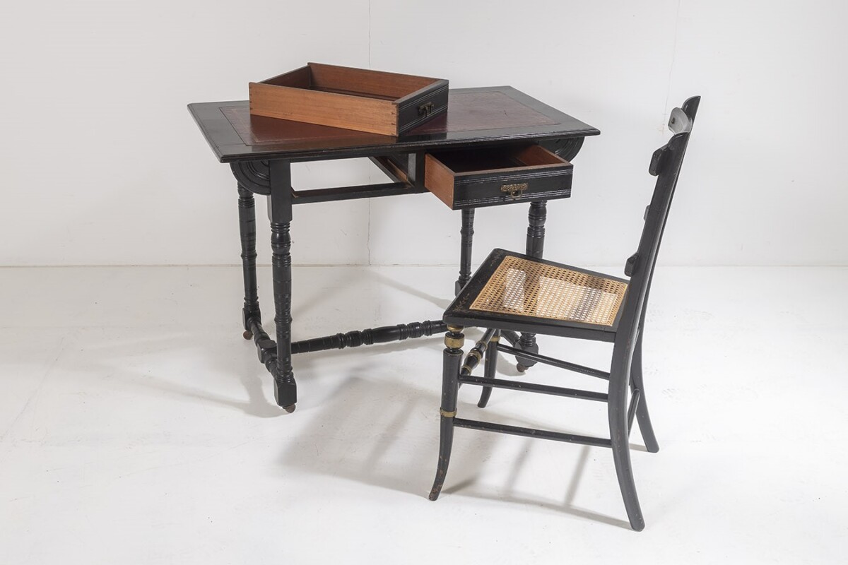 Small 19thC Aesthetic Movement Ebonised Leather Top Writing Desk - Image 5