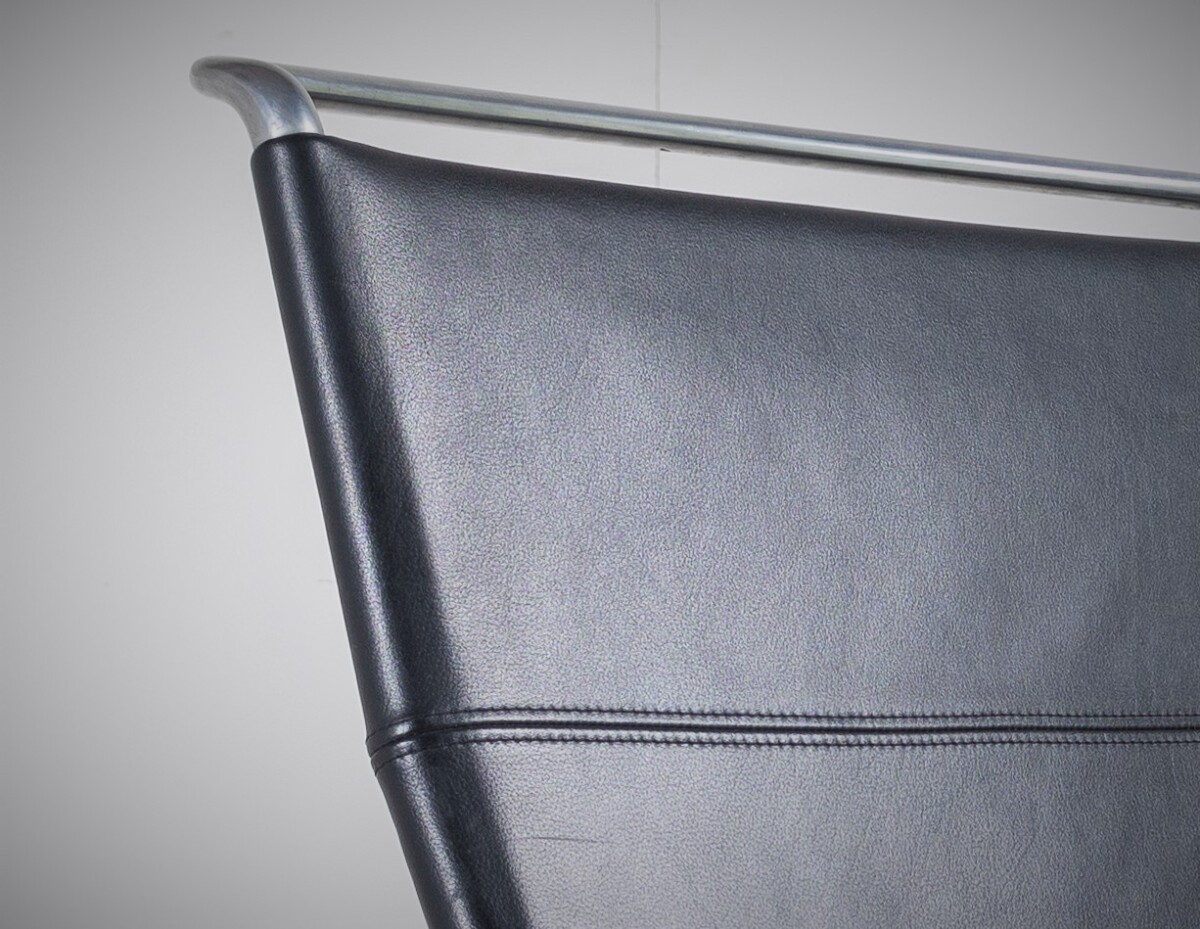 Italian Designed Black Leather Waiting Area Lounge Seating Sofa by Antonio Citterio for Vitra - 3 Seater - Image 3