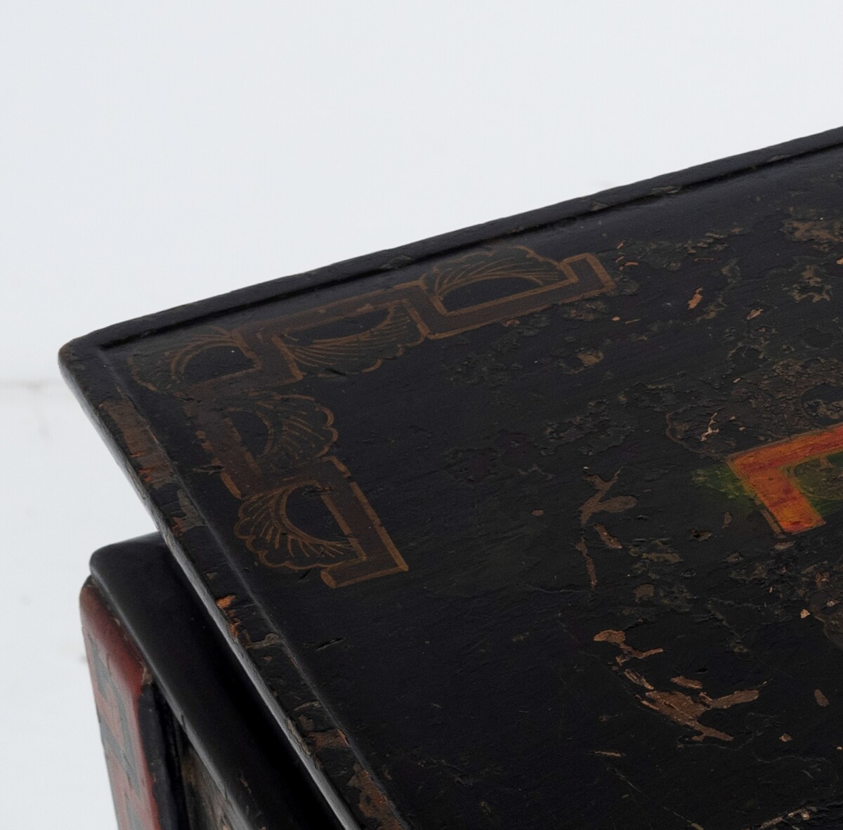 19th Century Black Lacquered Chinese Oriental Decorative Chinoiserie Occasional Side Table - Image 5