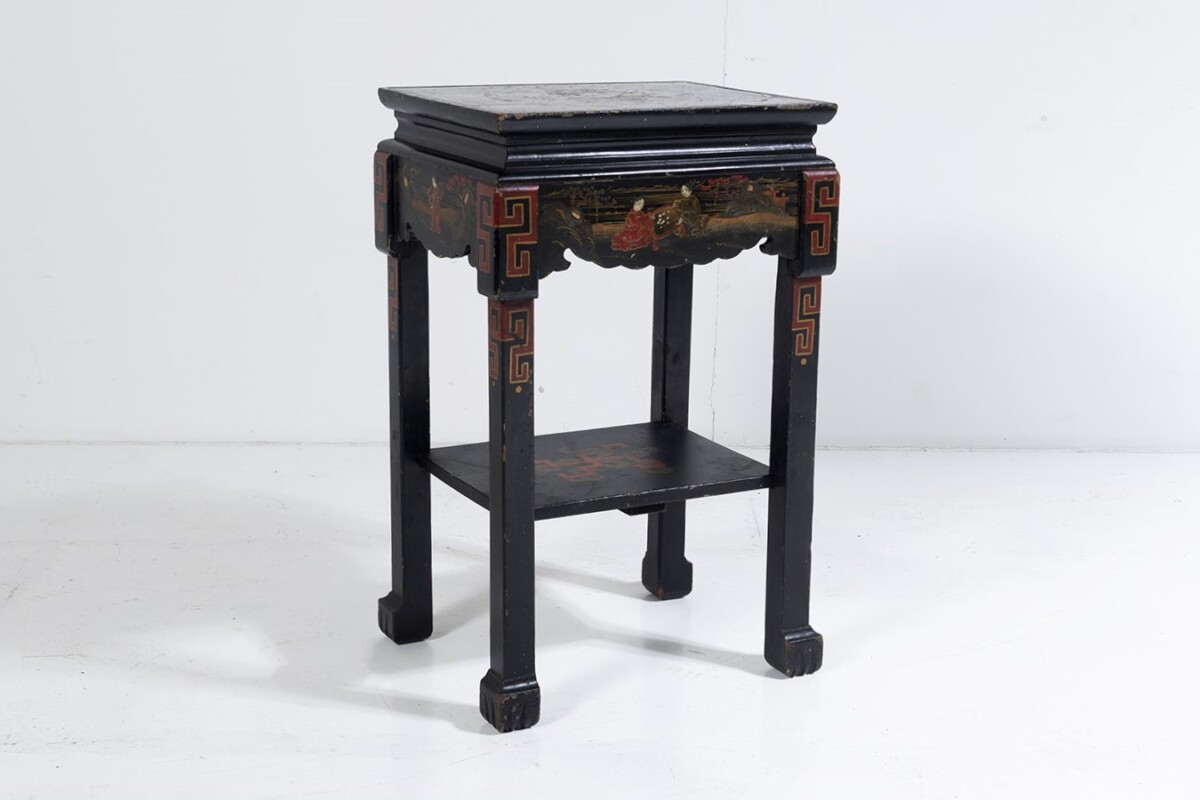 19th Century Black Lacquered Chinese Oriental Decorative Chinoiserie Occasional Side Table - Image 6