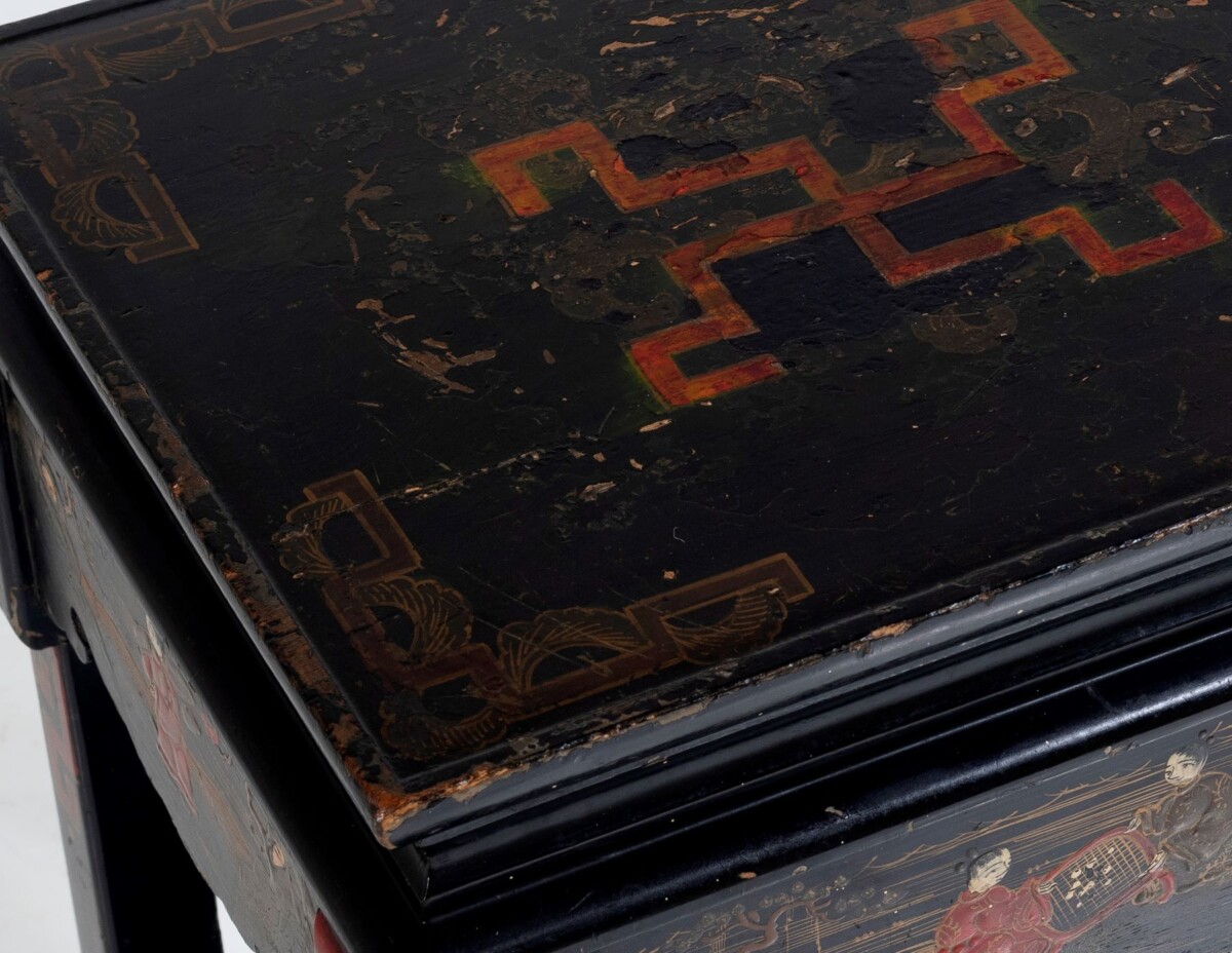 19th Century Black Lacquered Chinese Oriental Decorative Chinoiserie Occasional Side Table - Image 11