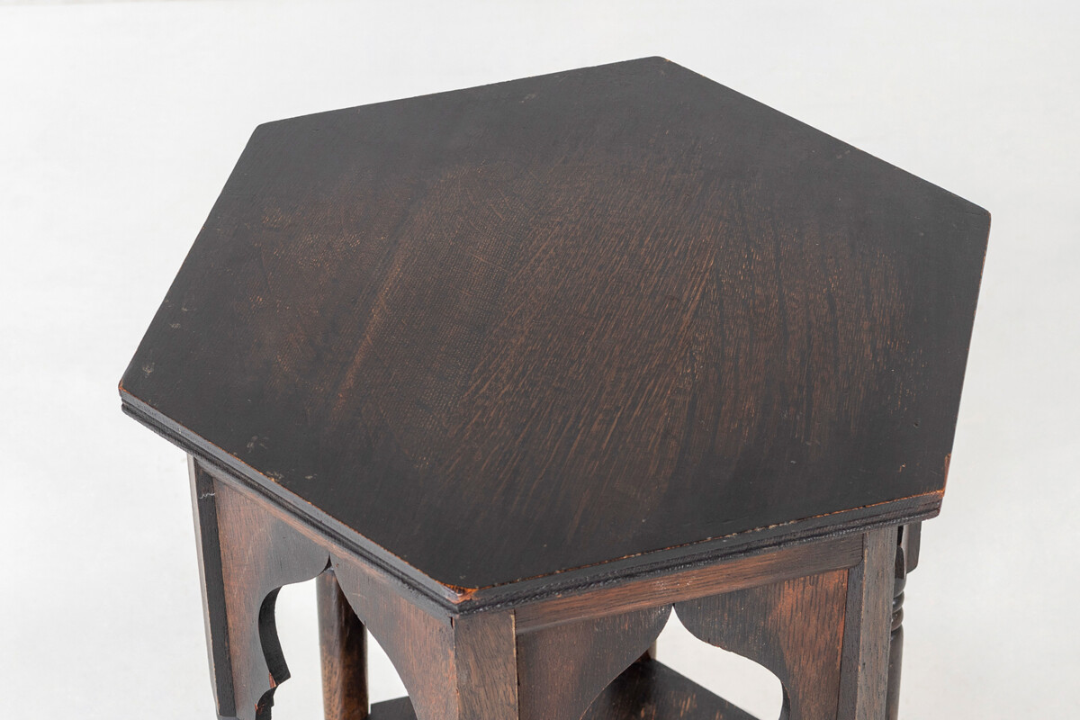 Small Liberty Co Oak Arts and Crafts Moorish Occasional Side Table - Image 4