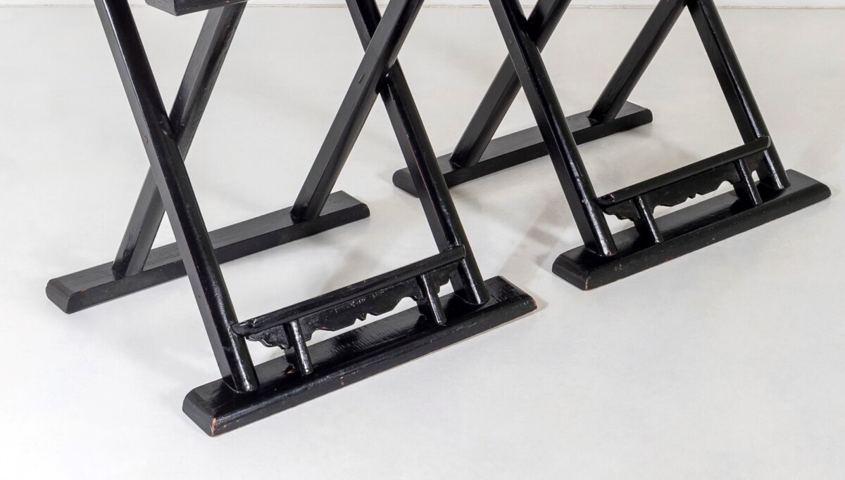 A Pair of Ebonised Chinese Folding Occasional Hall Chairs Late Qing, Early Republic Era - Image 5
