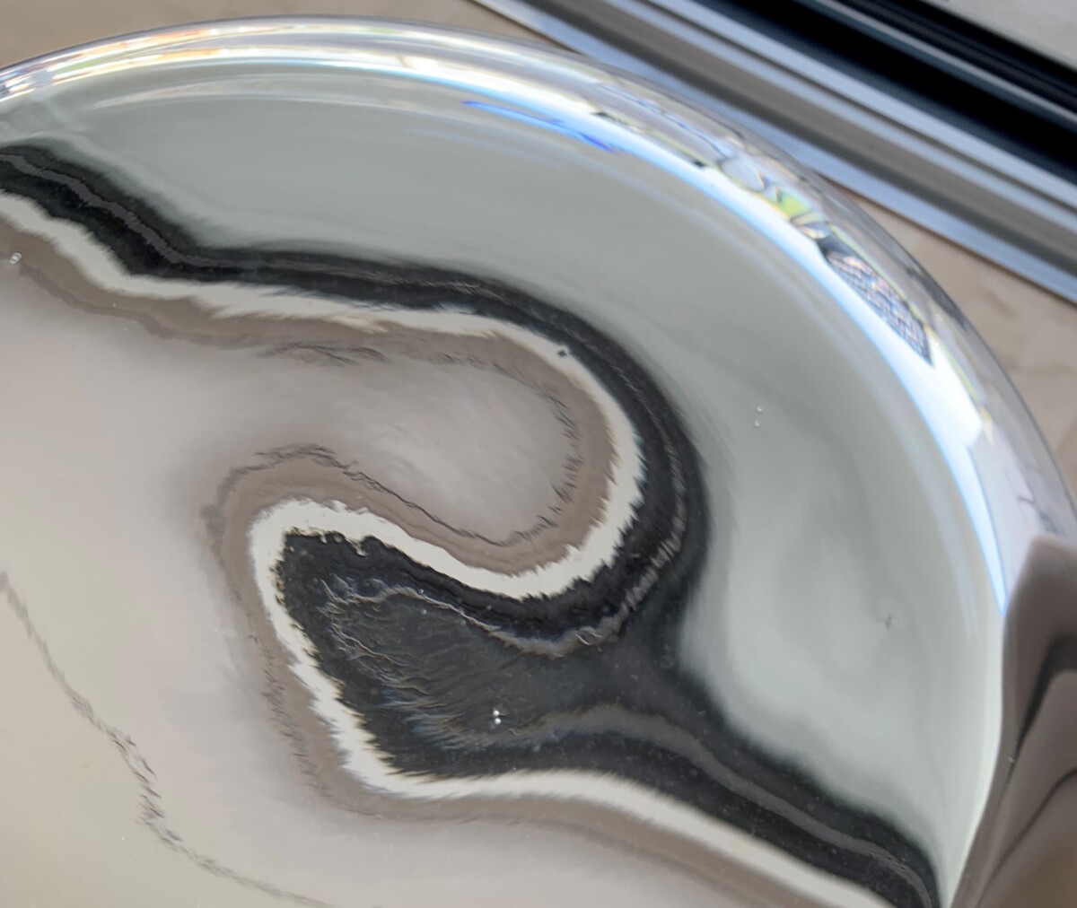 Exclusive Hand Blown Designer Glass Table 'TEJA' Silver - The Ivana Steiner Collection - Image 4