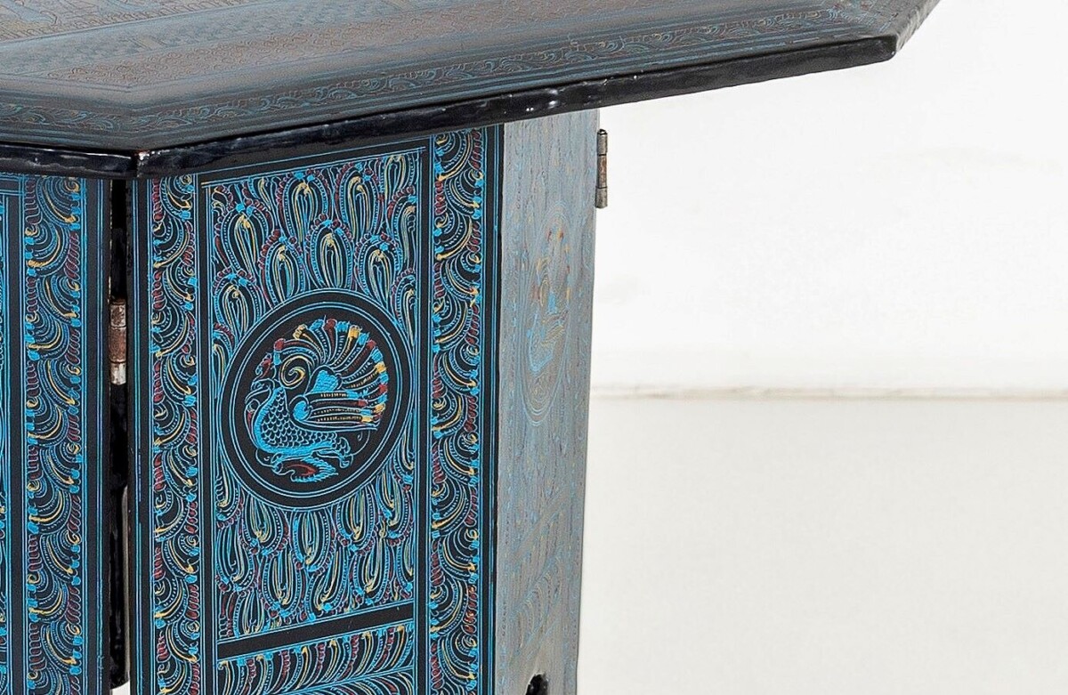 A Vibrant 1970s Burmese Hand Painted Occasional Side Table, Kashmiri in Style - Image 4