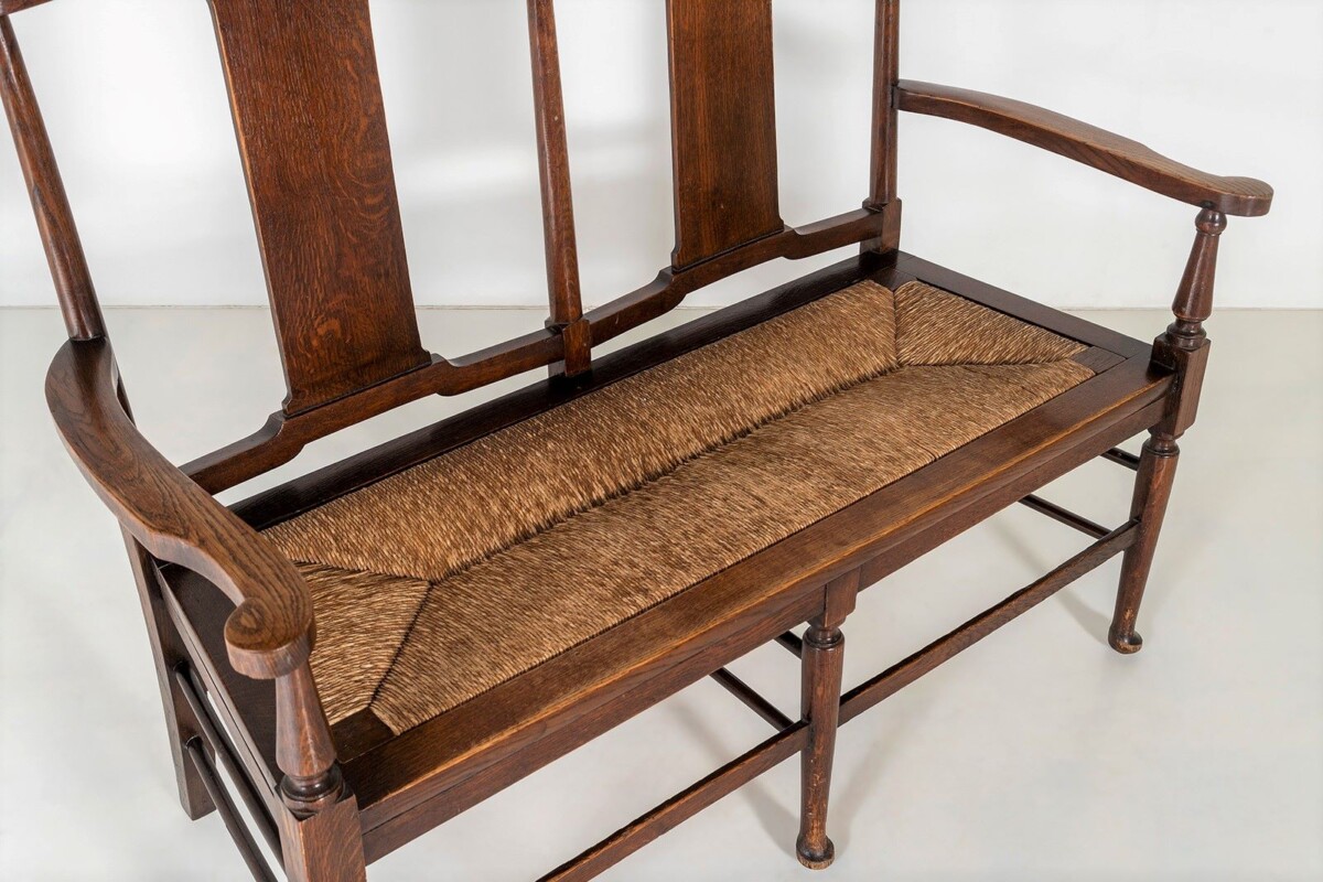 Oak Arts & Craft Bench Seat in the manner of Richard Norman Shaw for William Morris & Co - Image 2