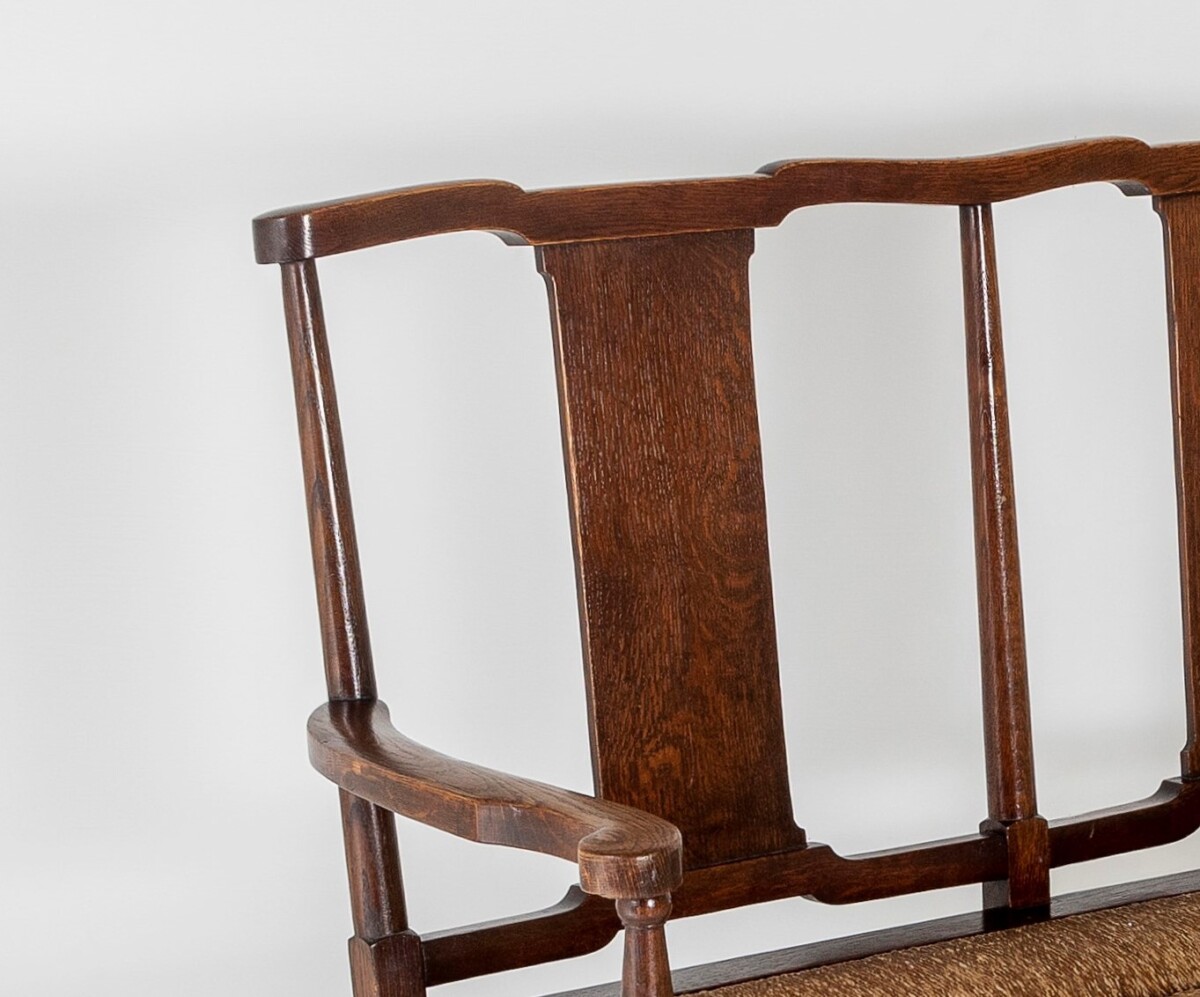 Oak Arts & Craft Bench Seat in the manner of Richard Norman Shaw for William Morris & Co - Image 4