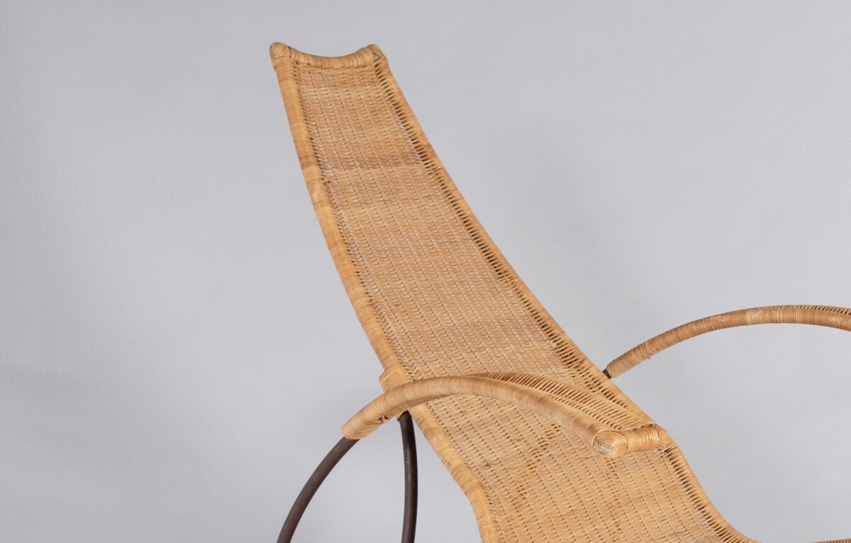 1930s Modernist Wrought Iron Frame Wicker Sun Longer Chaise with Arms and Footrest - Image 9