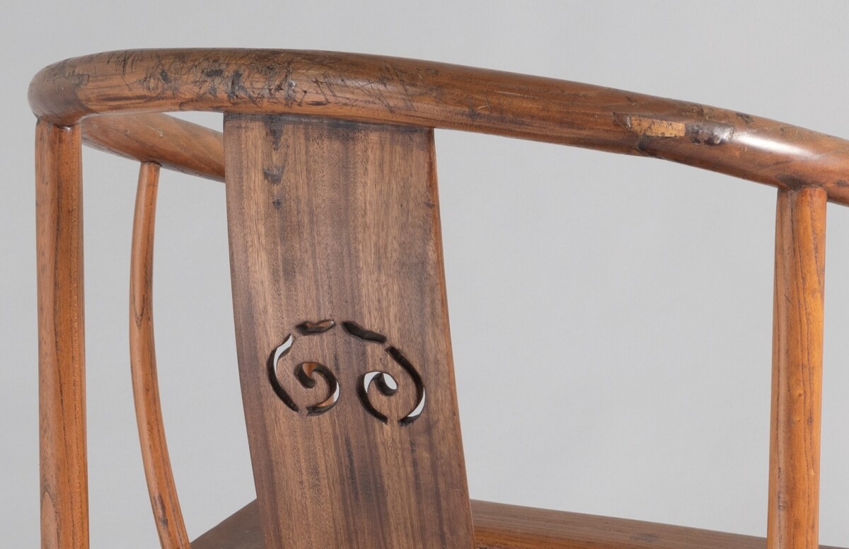 A 19th Century Antique Chinese Elm Horseshoe Armchair Late Qing - Image 11