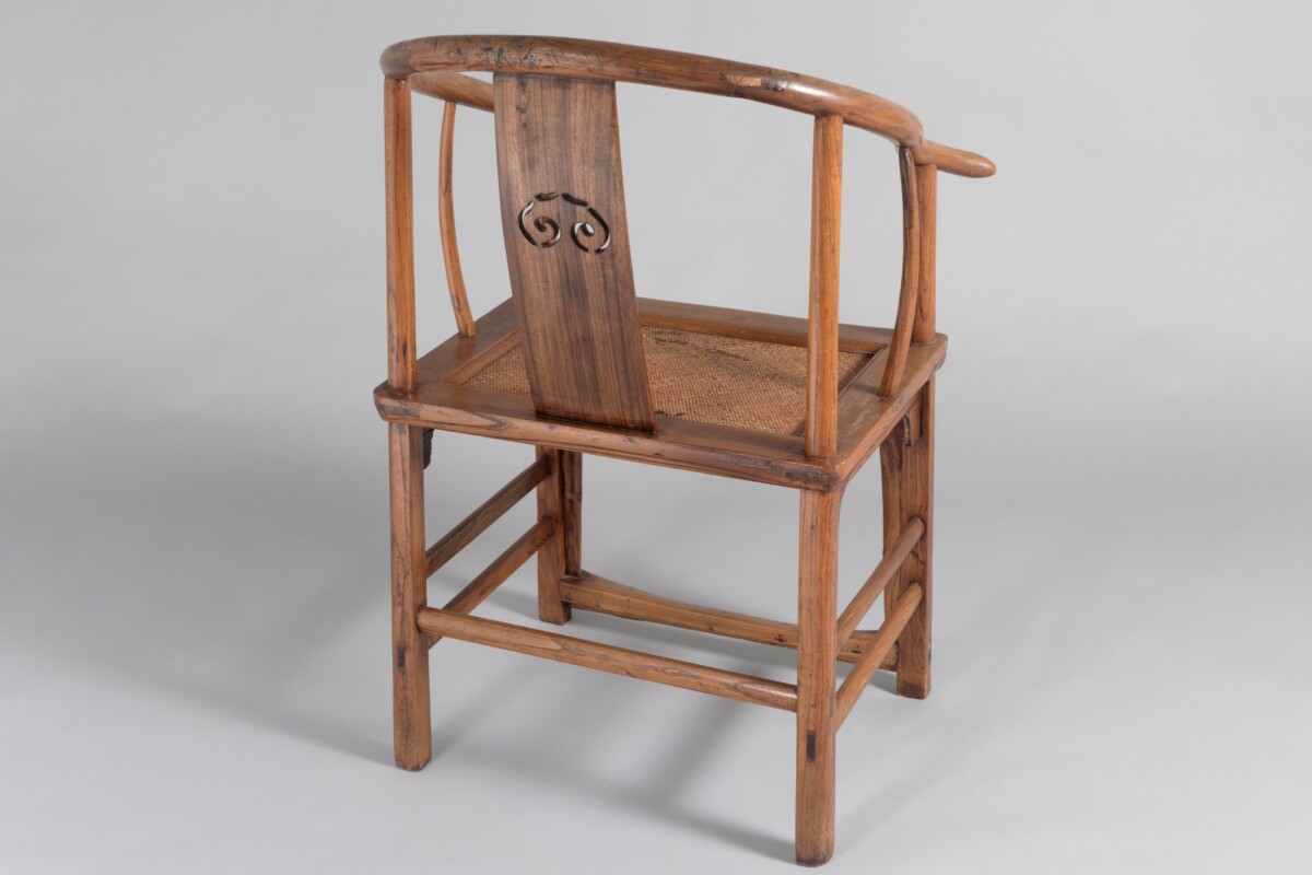 A 19th Century Antique Chinese Elm Horseshoe Armchair Late Qing - Image 6