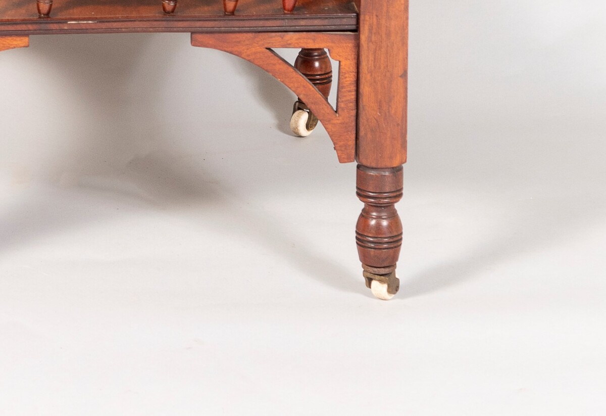 Late Victorian Aesthetic Movement Octagonal Walnut Window Table or Side Table - Image 4