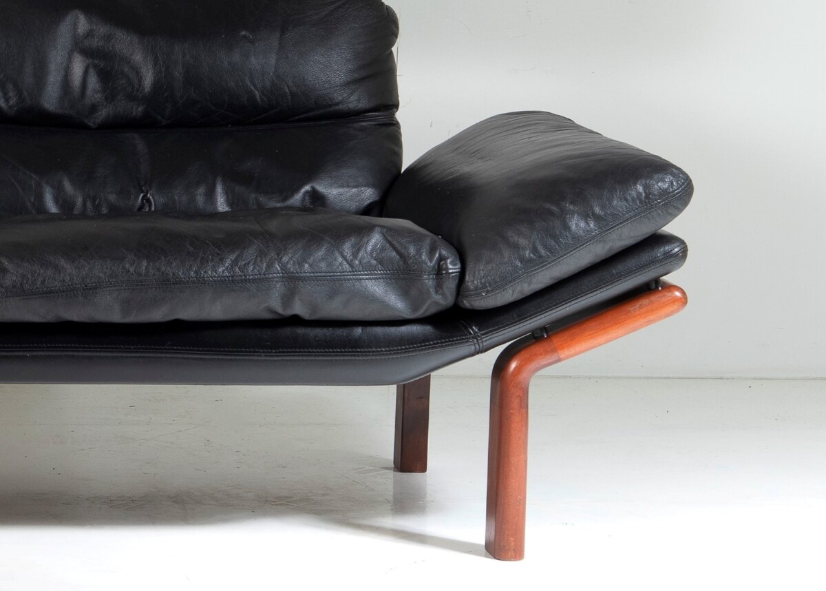 1960-70s Mid-Century Modern Danish Black Leather and Teak Sofa by Komfort - Image 12