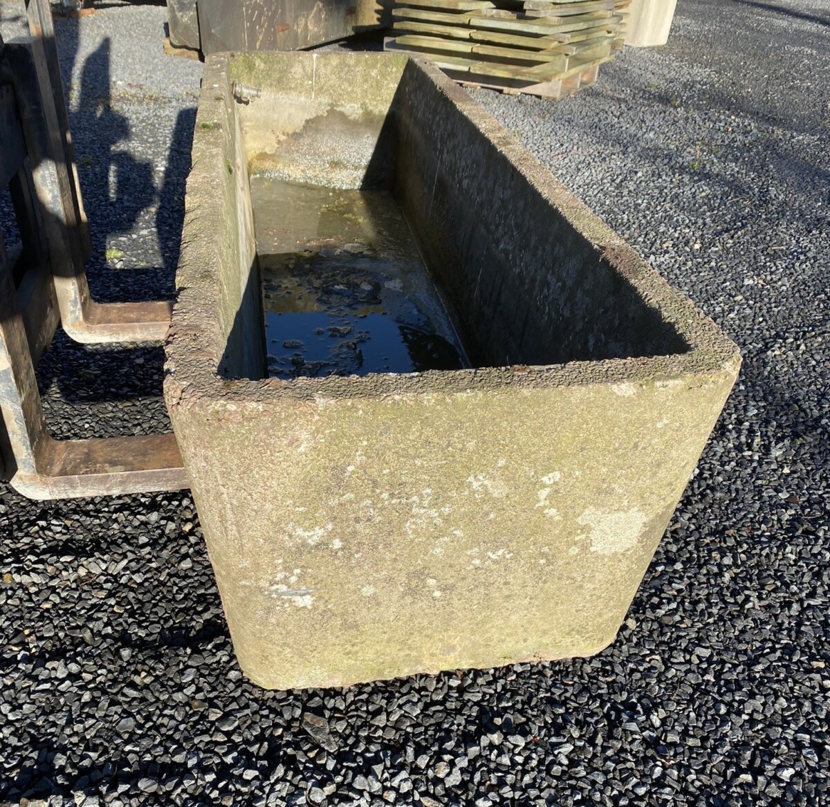 Large 1970s Concrete Garden Planter Water Trough - Image 5