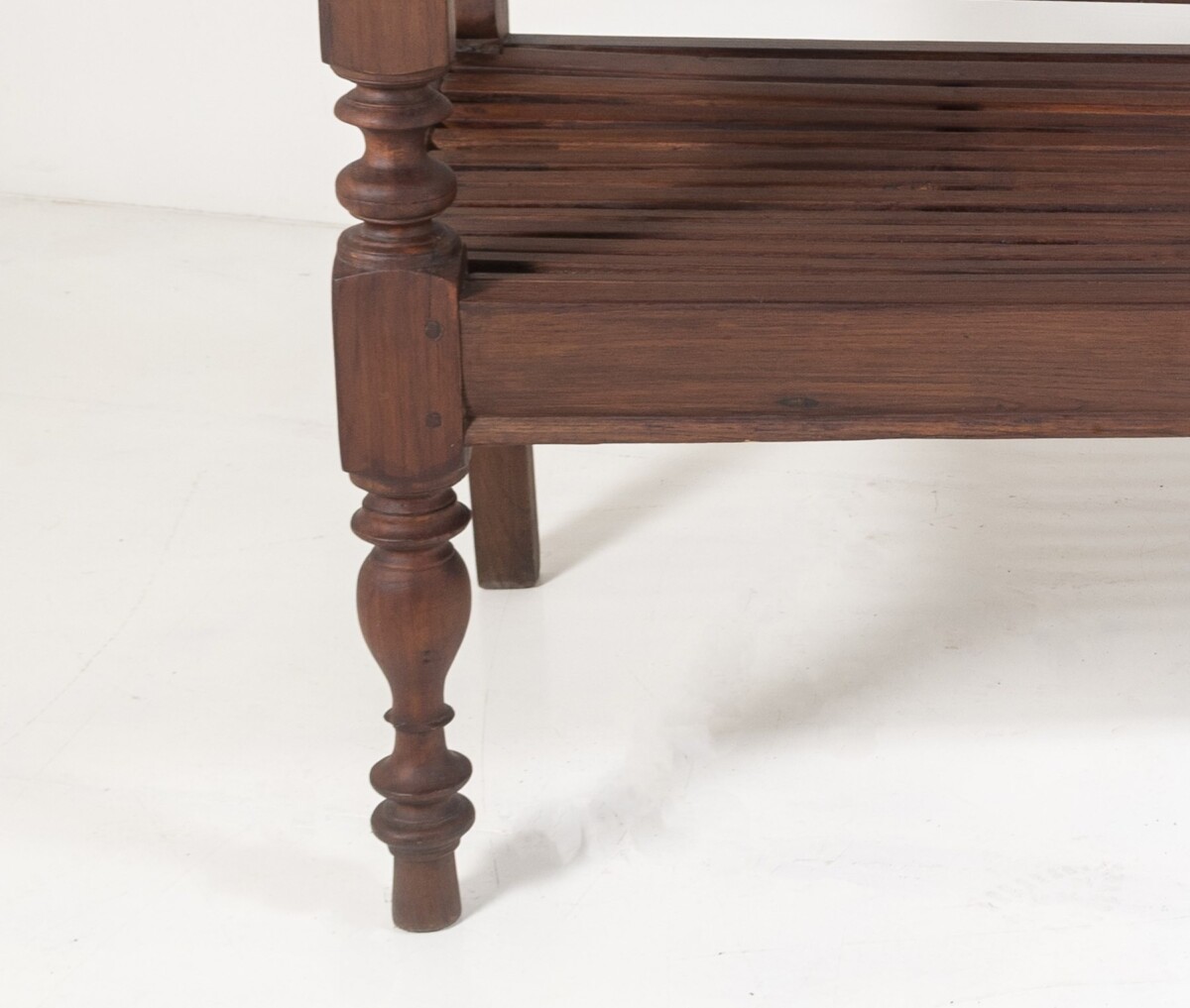 Antique Burmese Teak Bench Sofa Seat Myanmar (Burma) - 3 seater - Image 4