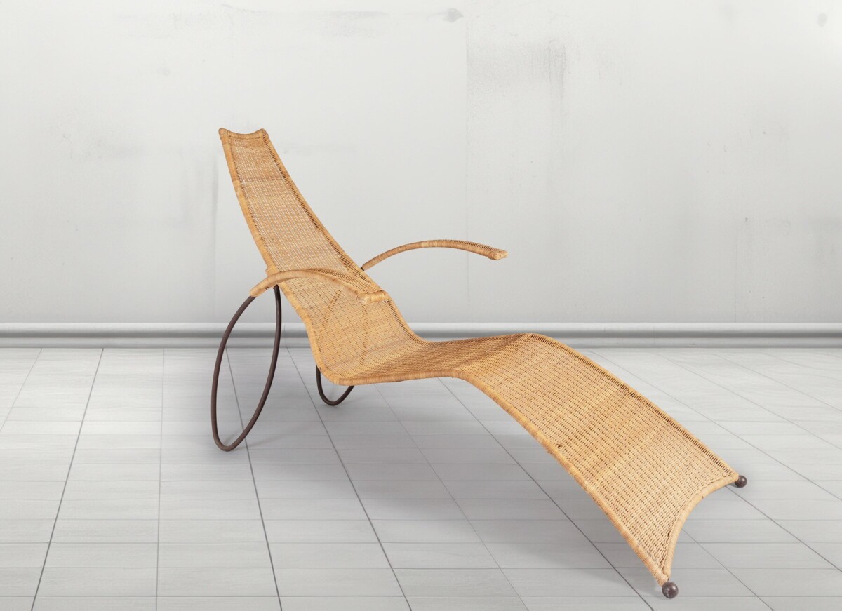 1930s Modernist Wrought Iron Frame Wicker Sun Longer Chaise with Arms and Footrest