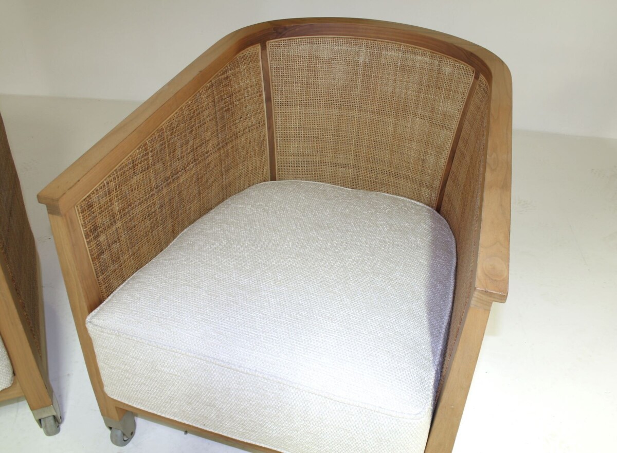 A pair of 'Mozart' Woven Rattan Italian Lounge Armchairs By Flexform - Image 11