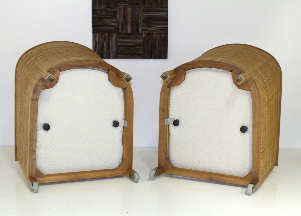 A pair of 'Mozart' Woven Rattan Italian Lounge Armchairs By Flexform - Image 17