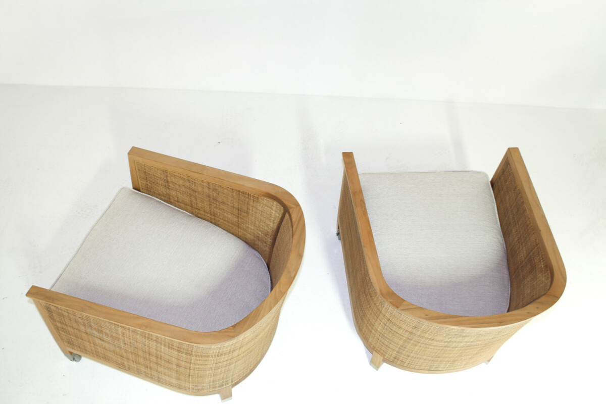 A pair of 'Mozart' Woven Rattan Italian Lounge Armchairs By Flexform - Image 5