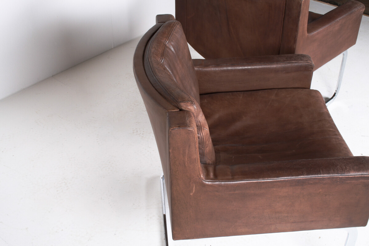 A Pair of Robert Haussmann for De Sede DS-201 Mid Century Brown Leather Armchairs - Image 11