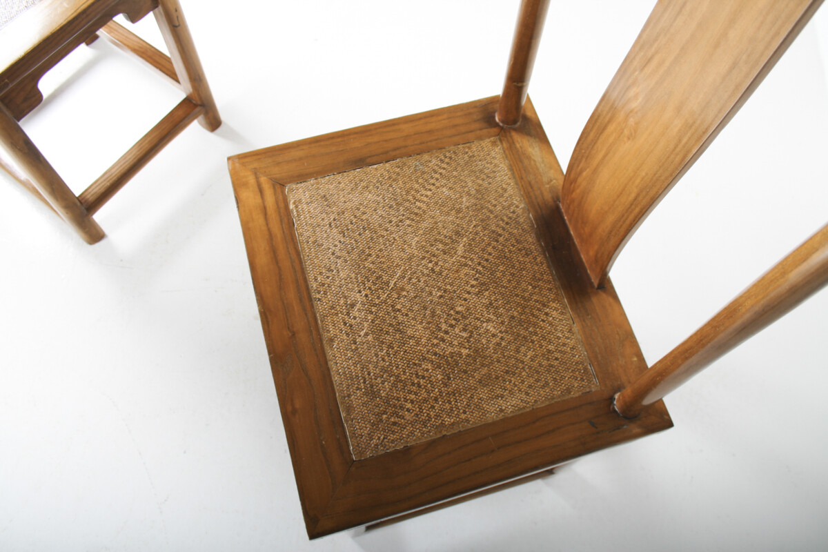 A Pair of Lacquered Chinese Northern Elm Yoke Back 'Officials Hat' Chairs - Image 11