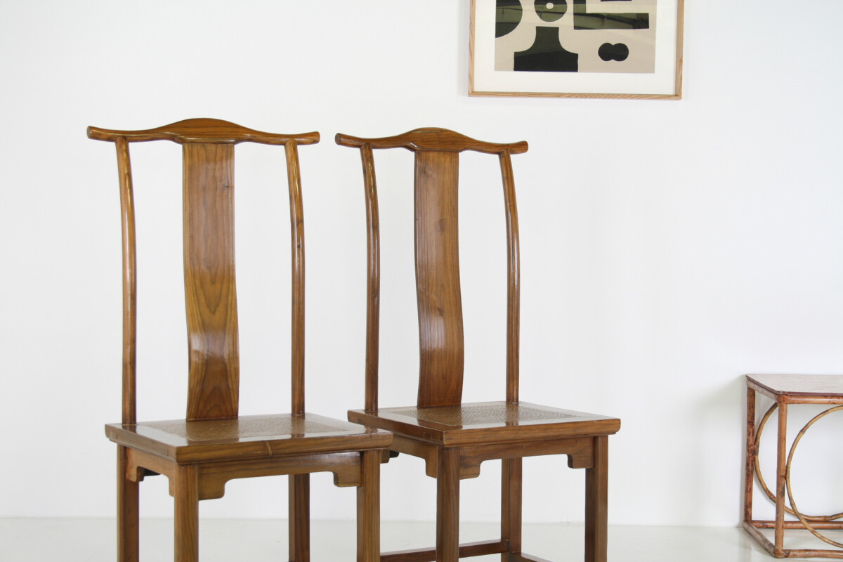 A Pair of Lacquered Chinese Northern Elm Yoke Back 'Officials Hat' Chairs - Image 4