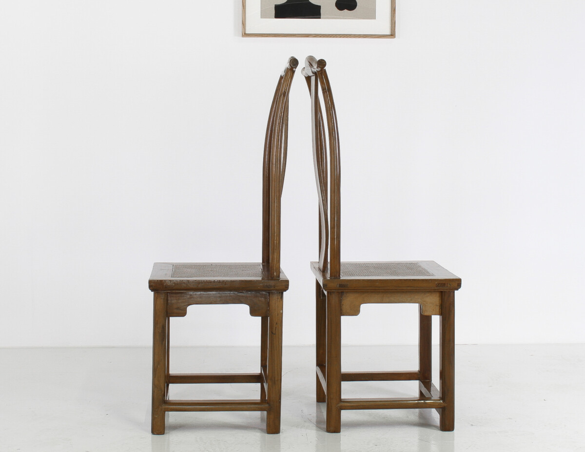 A Pair of Lacquered Chinese Northern Elm Yoke Back 'Officials Hat' Chairs - Image 5