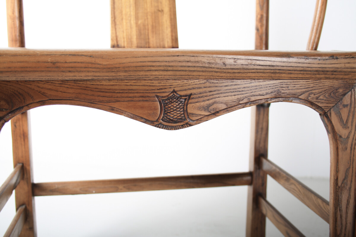 Antique 19th Century Chinese Elm Quanyi Horseshoe Back Armchair - Image 10