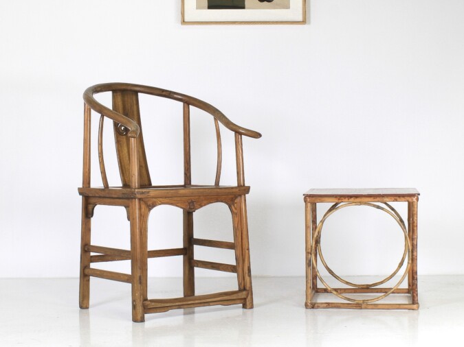 Antique 19th Century Chinese Elm Quanyi Horseshoe Back Armchair