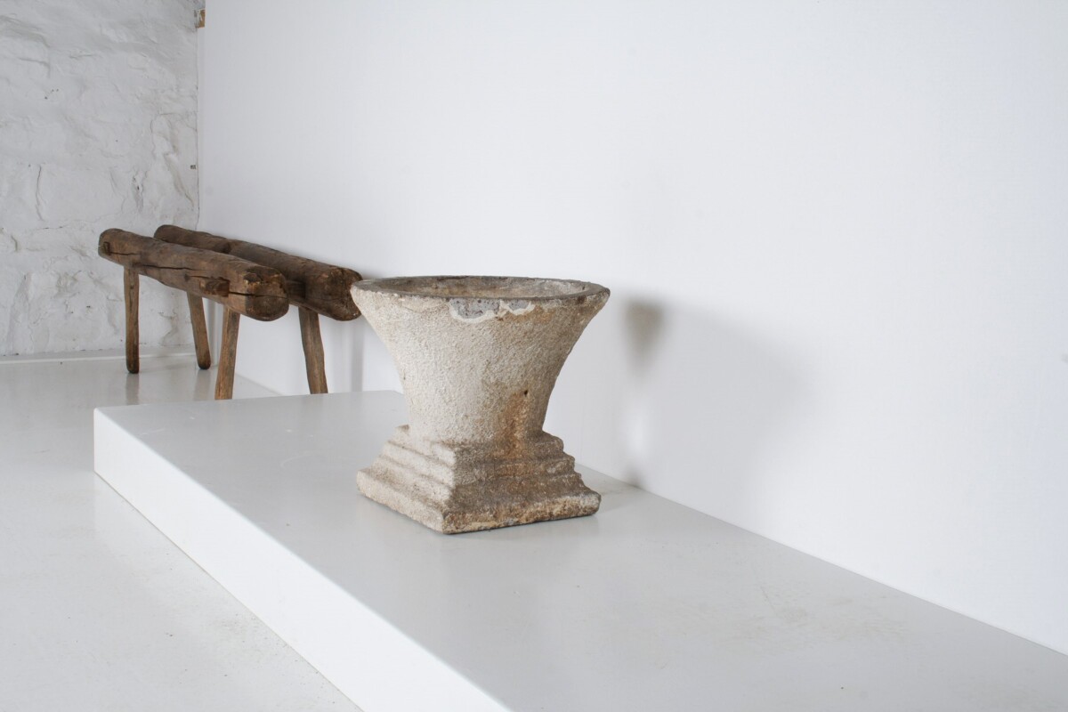 Mid Century Concrete Garden House Planter with Weathered Patina in the manner of Willy Guhl - Image 5