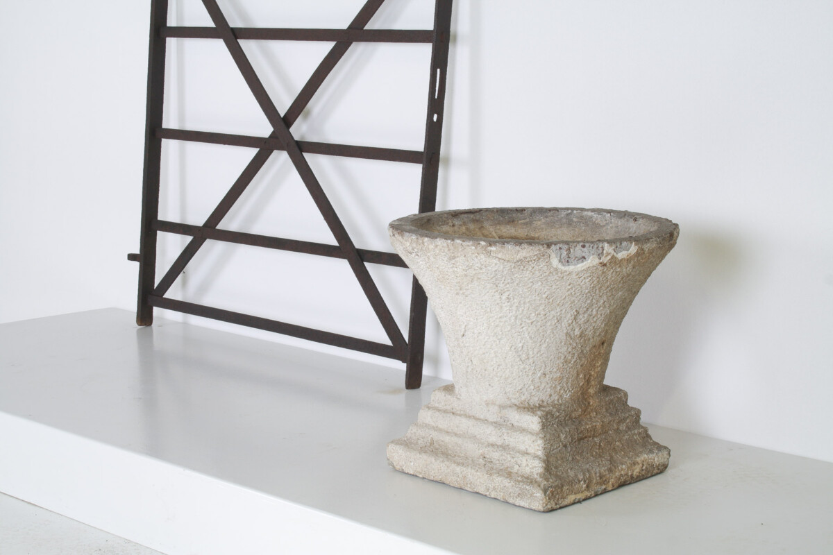Mid Century Concrete Garden House Planter with Weathered Patina in the manner of Willy Guhl - Image 2