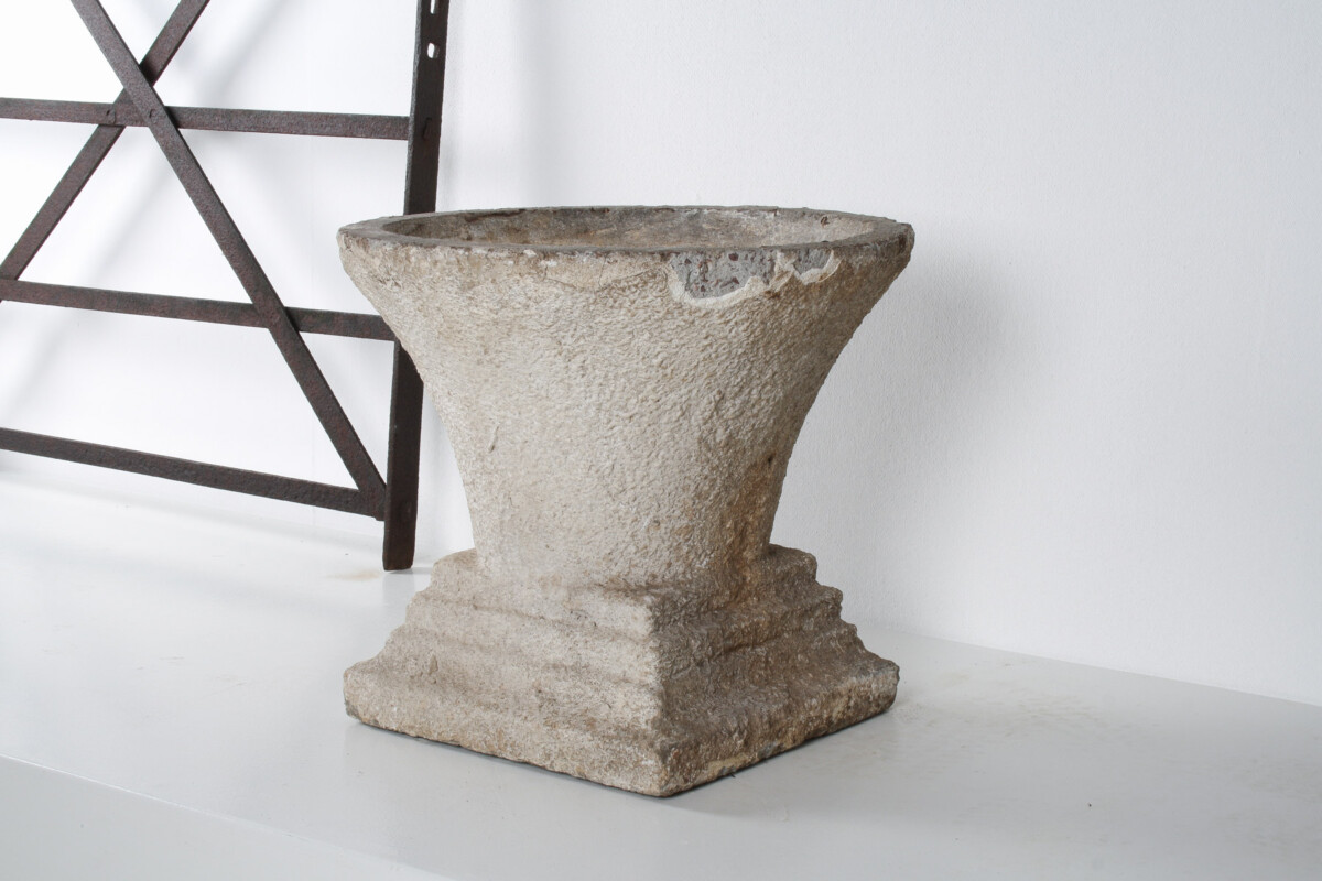 Mid Century Concrete Garden House Planter with Weathered Patina in the manner of Willy Guhl - Image 8