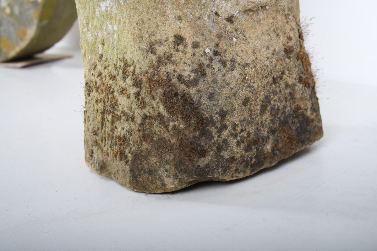 Old Weathered Carved Stone Staddlestone Mushroom Garden Ornament - Image 8