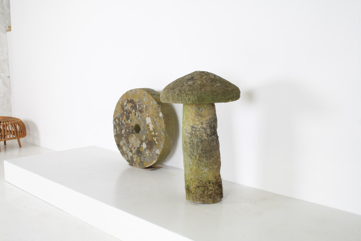 Old Weathered Carved Stone Staddlestone Mushroom Garden Ornament - Image 3