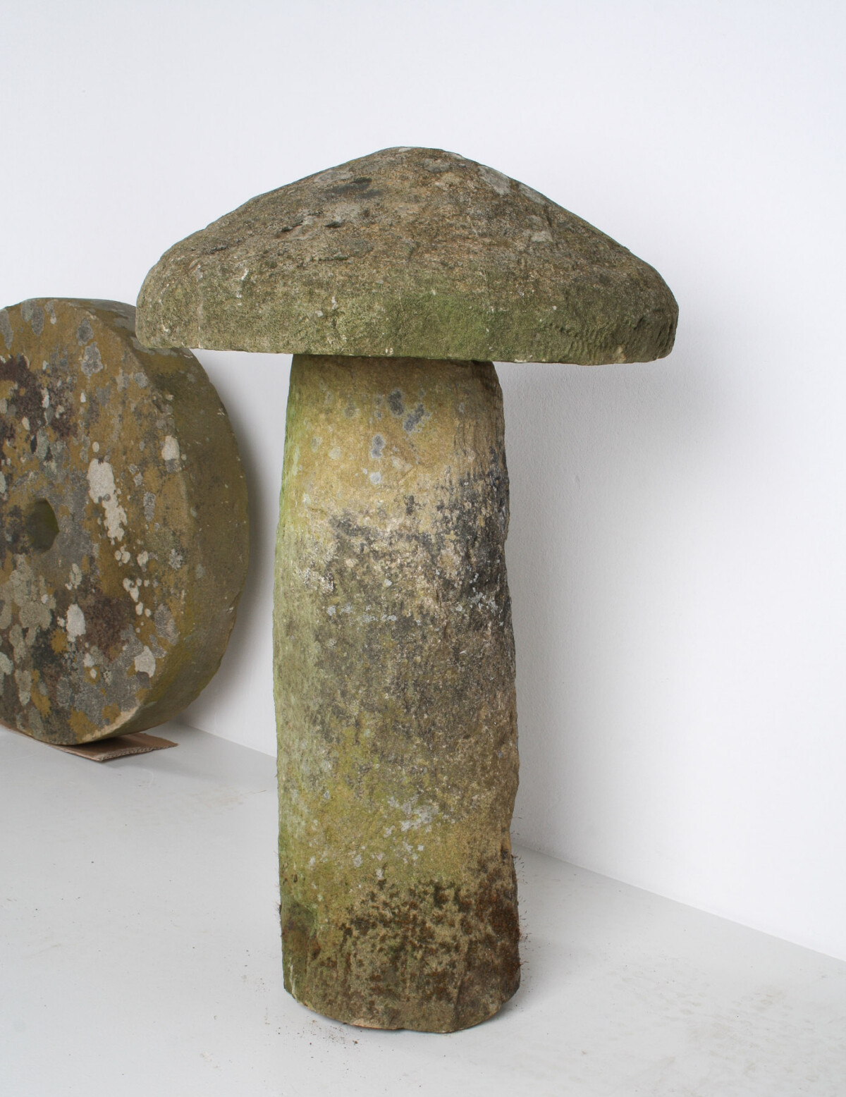Old Weathered Carved Stone Staddlestone Mushroom Garden Ornament - Image 13