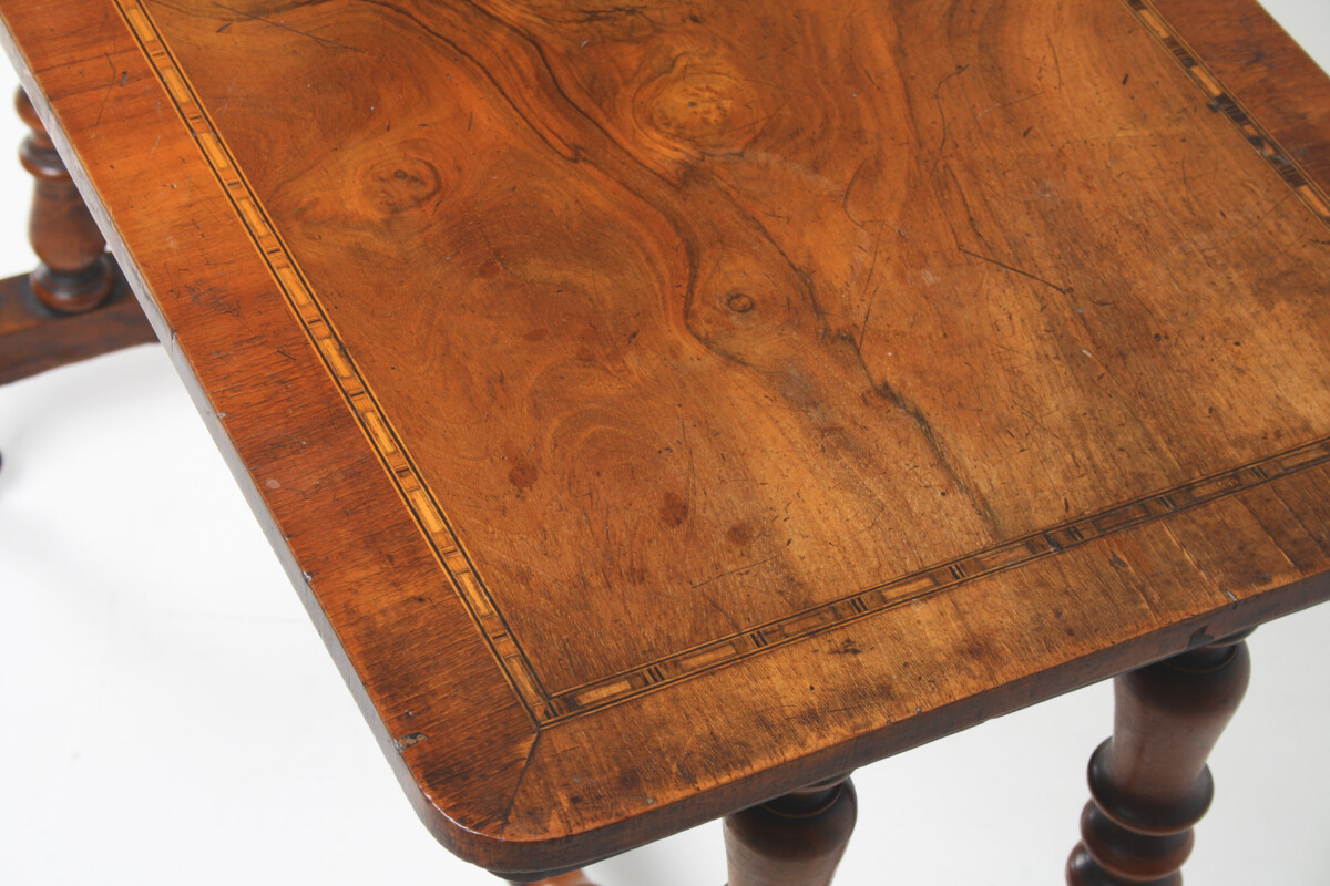 An elegant 19th Century Figured Walnut Bobbin Leg Stretcher Side Table - Image 12