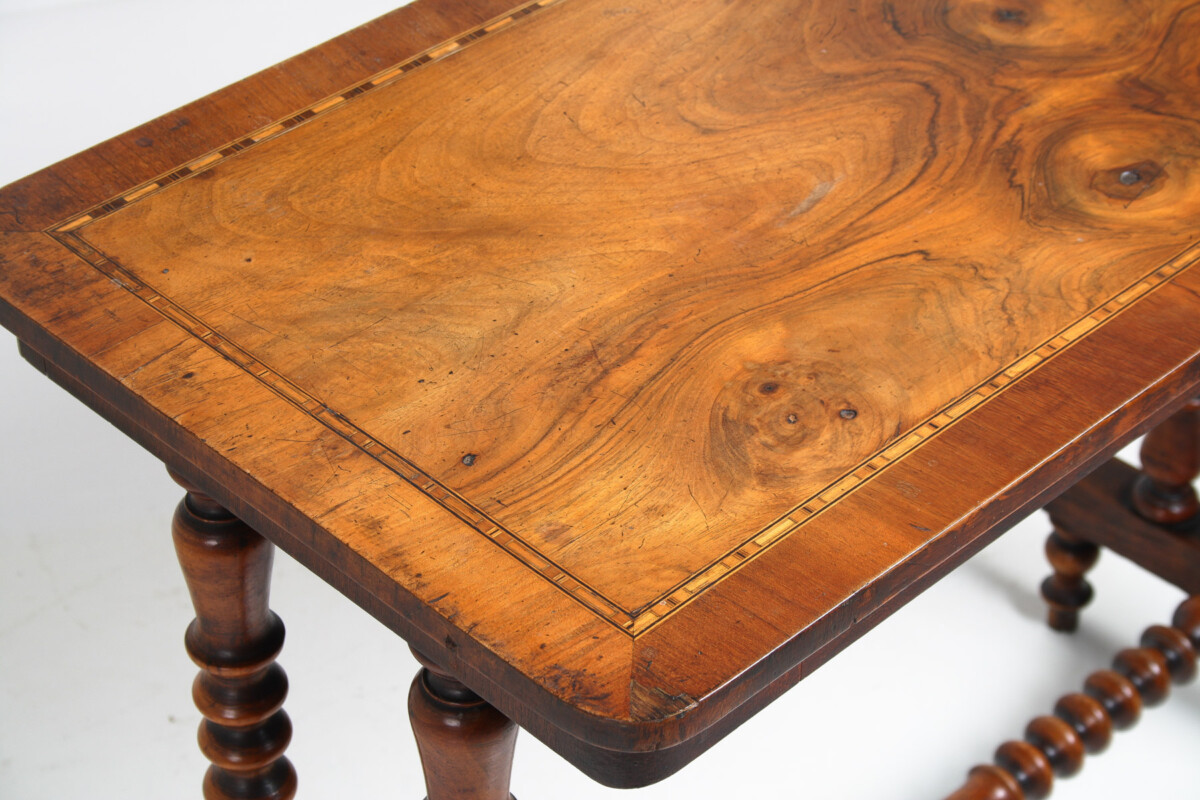 An elegant 19th Century Figured Walnut Bobbin Leg Stretcher Side Table - Image 14